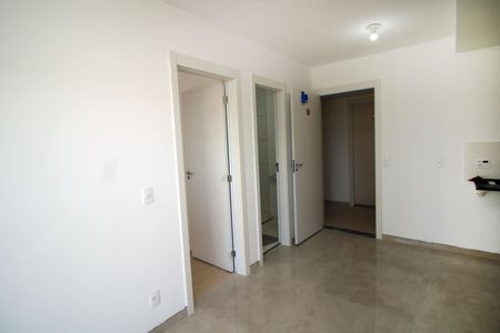 Sala de apartamento à venda com 2 quartos, 38m² em Irajá, Rio de Janeiro