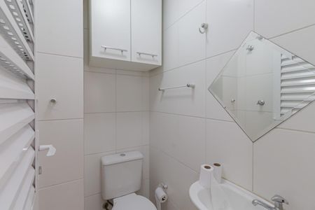 Apartamento para alugar com 97m², 2 quartos e 2 vagasBanheiro de serviço