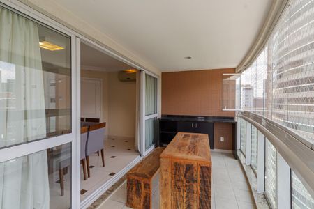 Sacada de apartamento à venda com 2 quartos, 97m² em Vila Olímpia, São Paulo