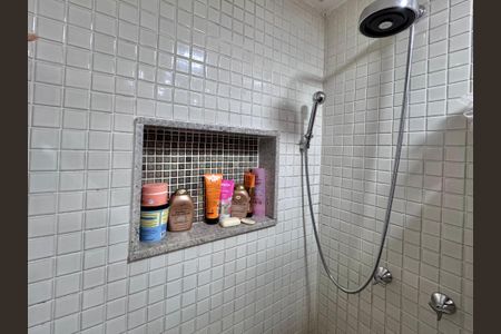 Apartamento à venda com 117m², 3 quartos e 2 vagasBanheiro Social