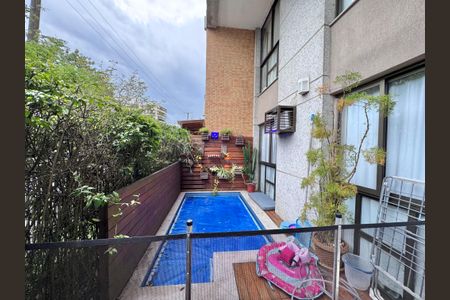 Apartamento à venda com 117m², 3 quartos e 2 vagasVaranda - Área Garden