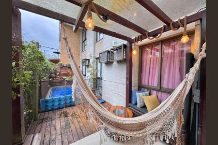 Apartamento à venda com 117m², 3 quartos e 2 vagasVaranda - Área Garden