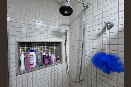 Apartamento à venda com 117m², 3 quartos e 2 vagasSuíte - Banheiro