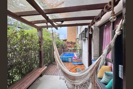 Apartamento à venda com 117m², 3 quartos e 2 vagasVaranda - Área Garden