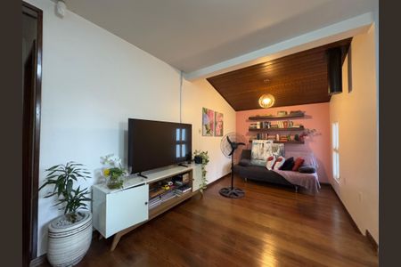 Casa para alugar com 3 quartos, 120m² em Scharlau, São Leopoldo