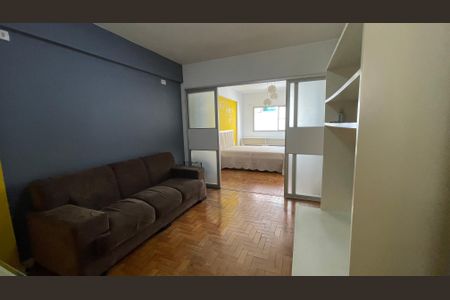 Apartamento à venda com 44m², 1 quarto e 1 vaga