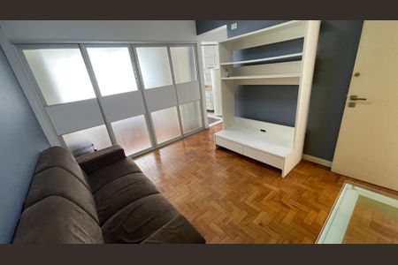 Apartamento à venda com 44m², 1 quarto e 1 vaga Apartamento à venda com 44m², 1 quarto e 1 vagaSala