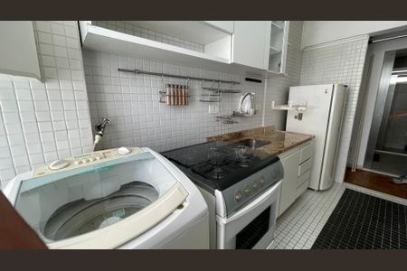 Apartamento à venda com 44m², 1 quarto e 1 vaga