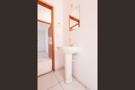 Apartamento para alugar com 78m², 2 quartos e 1 vaga Apartamento para alugar com 78m², 2 quartos e 1 vagaBanheiro Corredor