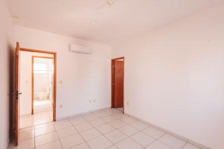 Apartamento para alugar com 78m², 2 quartos e 1 vaga Apartamento para alugar com 78m², 2 quartos e 1 vagaSuíte