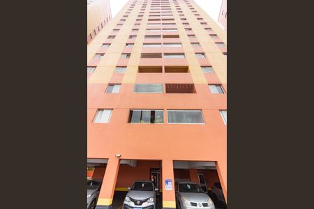 Apartamento para alugar com 65m², 2 quartos e 1 vaga Apartamento para alugar com 65m², 2 quartos e 1 vagaFachada