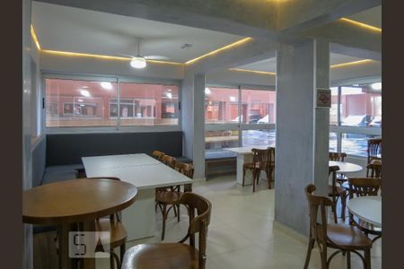 Apartamento para alugar com 65m², 2 quartos e 1 vaga Apartamento para alugar com 65m², 2 quartos e 1 vagaÁrea Comum