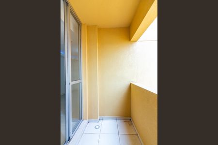 Sacada de apartamento para alugar com 2 quartos, 65m² em Jaguaribe, Osasco
