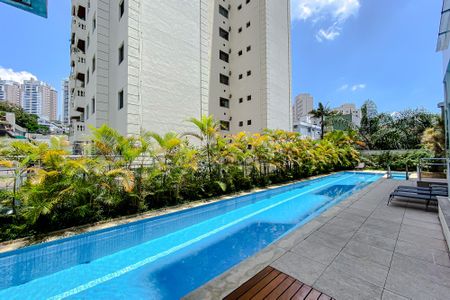 Apartamento à venda com 65m², 2 quartos e 2 vagasÁrea comum - Piscina