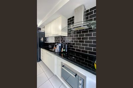 Apartamento à venda com 65m², 2 quartos e 2 vagasCozinha e Área de Serviço