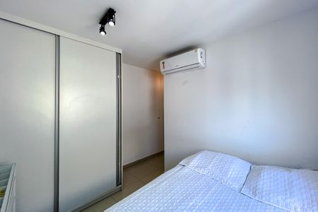 Apartamento à venda com 65m², 2 quartos e 2 vagasQuarto 2 - Suíte
