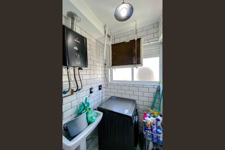 Apartamento à venda com 65m², 2 quartos e 2 vagasCozinha e Área de Serviço