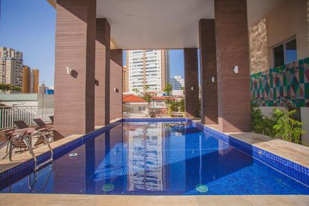 Apartamento à venda com 67m², 2 quartos e 1 vaga Apartamento à venda com 67m², 2 quartos e 1 vagaPiscina