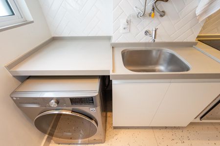 Apartamento à venda com 67m², 2 quartos e 1 vaga Apartamento à venda com 67m², 2 quartos e 1 vagaLavanderia