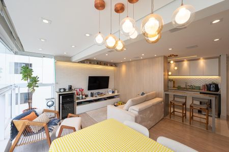 Sala de apartamento à venda com 2 quartos, 67m² em Chácara Inglesa, São Paulo