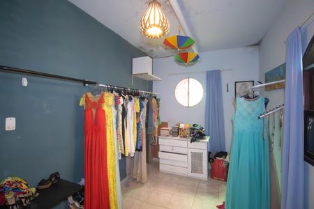 Quarto 2 de casa para alugar com 3 quartos, 1m² em Vila Três, São Gonçalo