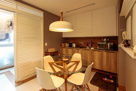 Apartamento à venda com 169m², 3 quartos e 2 vagasCozinha