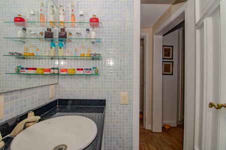 Apartamento à venda com 143m², 3 quartos e 1 vagaBanheiro da Suíte