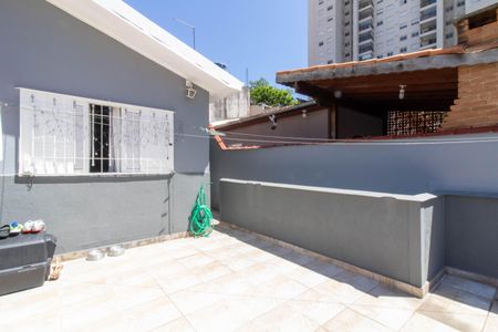 Casa à venda com 121m², 2 quartos e 1 vaga Casa à venda com 121m², 2 quartos e 1 vagaTerraço
