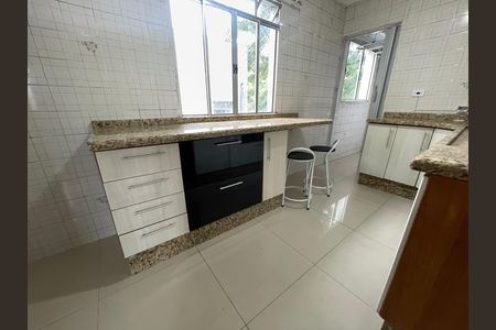 Cozinha de apartamento à venda com 2 quartos, 58m² em Vila Nossa Senhora de Fatima, Guarulhos