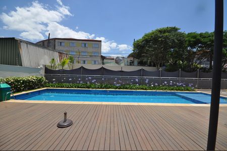 Apartamento para alugar com 76m², 2 quartos e 1 vagaÁrea comum - Piscina