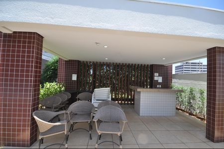 Apartamento para alugar com 76m², 2 quartos e 1 vagaÁrea comum - Piscina