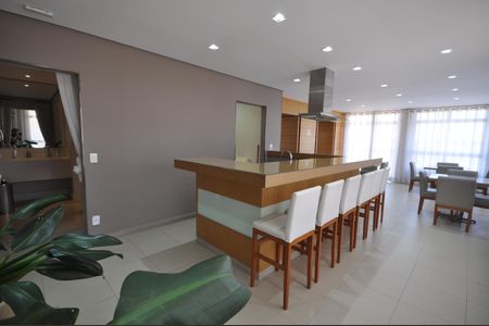 Apartamento para alugar com 76m², 2 quartos e 1 vagaÁrea comum - Salão de festas