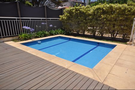 Apartamento para alugar com 76m², 2 quartos e 1 vagaÁrea comum - Piscina