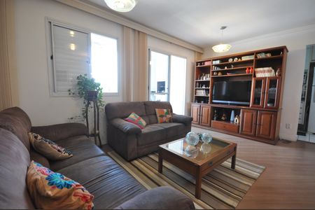 Apartamento para alugar com 76m², 2 quartos e 1 vagaSala