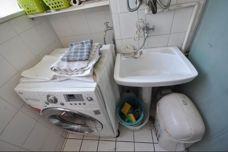 Apartamento para alugar com 76m², 2 quartos e 1 vagaÁrea de Serviço