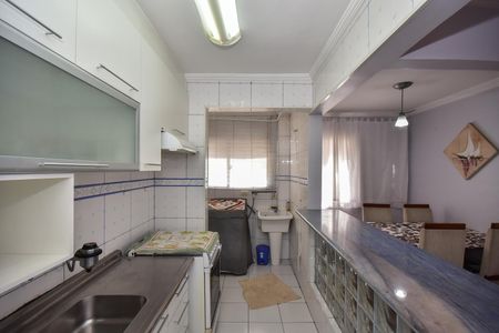 Apartamento à venda com 64m², 2 quartos e 1 vagaCozinha