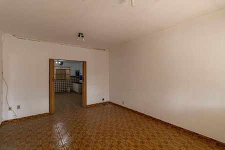 Casa para alugar com 280m², 2 quartos e 1 vaga Casa para alugar com 280m², 2 quartos e 1 vagaSala