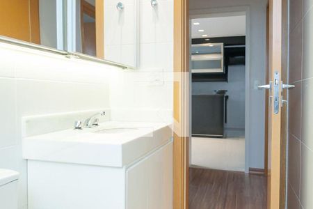 Apartamento para alugar com 72m², 2 quartos e 2 vagas Apartamento para alugar com 72m², 2 quartos e 2 vagasBanheiro