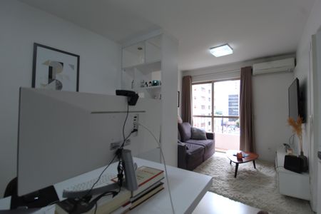 Sala de apartamento para alugar com 1 quarto, 47m² em Itaim Bibi, São Paulo