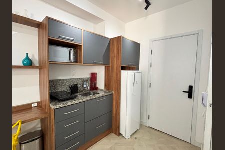 Studio à venda com 28m², 0 quarto e sem vaga Studio à venda com 28m², 0 quarto e sem vagaStudio