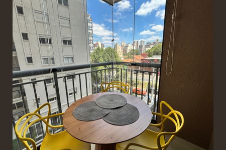 Studio à venda com 28m², 0 quarto e sem vaga Studio à venda com 28m², 0 quarto e sem vagaStudio