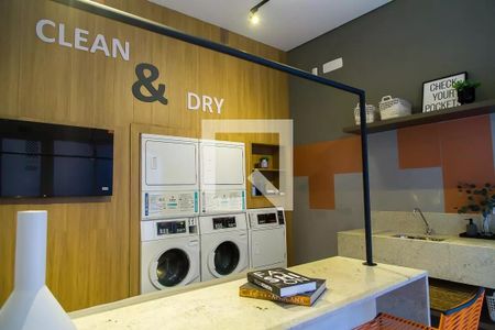 Studio à venda com 28m², 0 quarto e sem vaga Studio à venda com 28m², 0 quarto e sem vagaLavanderia