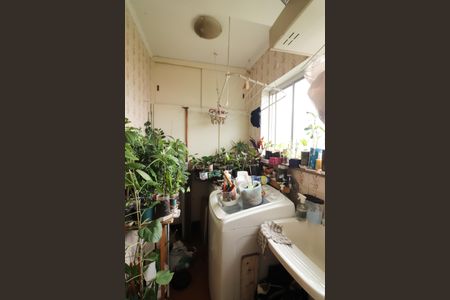 Apartamento à venda com 96m², 2 quartos e 1 vagaCozinha e Área de Serviço