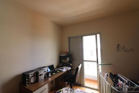 Apartamento à venda com 96m², 2 quartos e 1 vagaQuarto 2