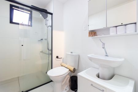 Banheiro de apartamento à venda com 1 quarto, 30m² em Sumaré, São Paulo