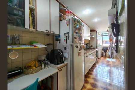 Apartamento à venda com 65m², 2 quartos e 1 vaga Apartamento à venda com 65m², 2 quartos e 1 vagaCozinha