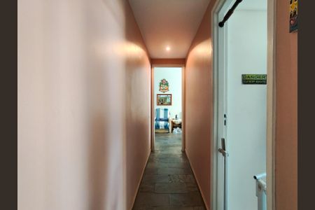 Apartamento à venda com 65m², 2 quartos e 1 vaga Apartamento à venda com 65m², 2 quartos e 1 vagaCorredor