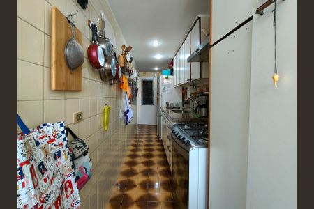 Apartamento à venda com 65m², 2 quartos e 1 vaga Apartamento à venda com 65m², 2 quartos e 1 vagaCozinha