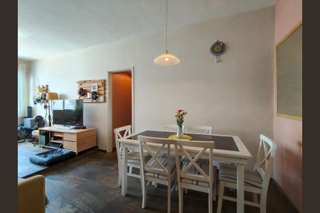 Apartamento à venda com 65m², 2 quartos e 1 vaga Apartamento à venda com 65m², 2 quartos e 1 vagaSala