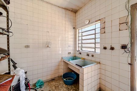 Casa à venda com 250m², 5 quartos e 4 vagasÁrea de Serviço